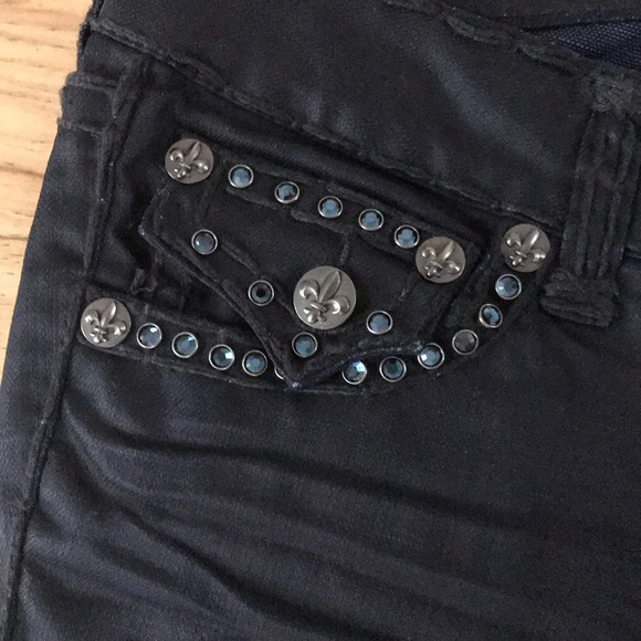 SOLD - Picture 3 of 5